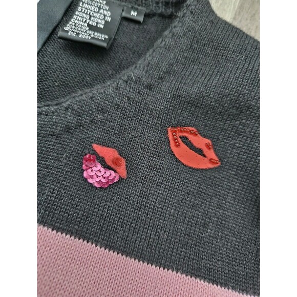 Michael Simon M Cardigan Dog Sweater Kiss Lips Embroidered Beaded Black Pink - Picture 15 of 16